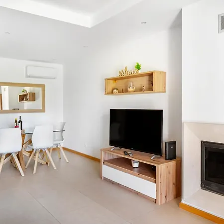 Ground Floor With Pool Διαμέρισμα Αλμπουφέιρα